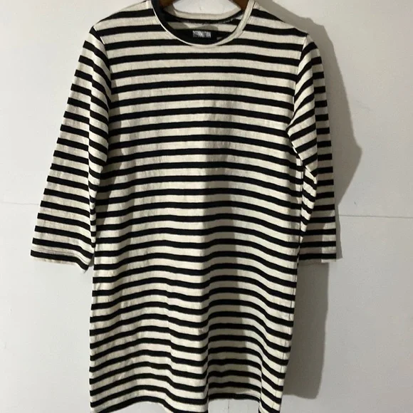 Reformation - Picture 1 of 10